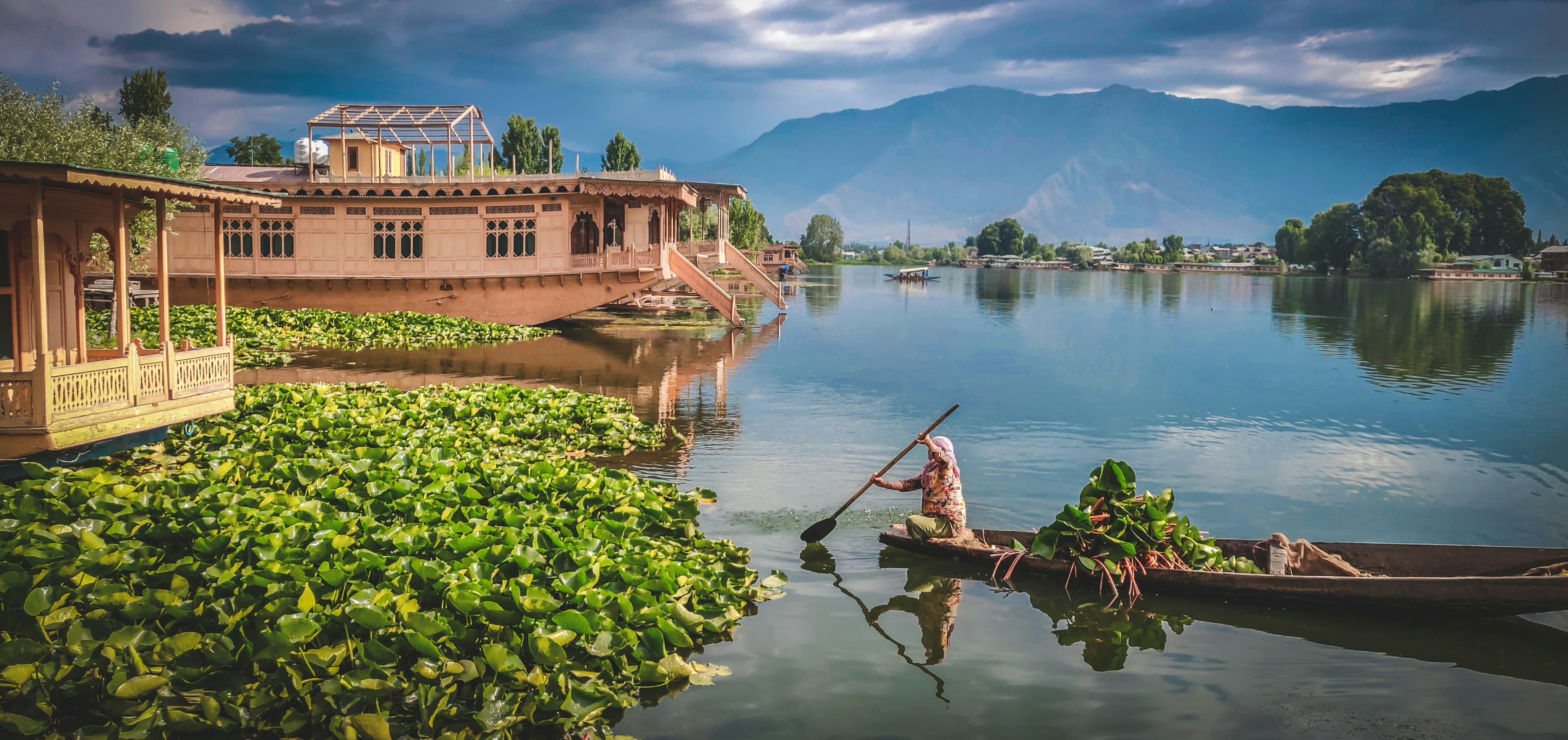 Kashmir Escape